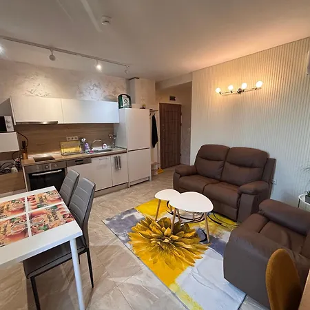 сарафово романс Апартамент